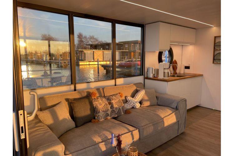 Hausboot Fjord Haven Mit Biosauna In بارث المظهر الخارجي الصورة